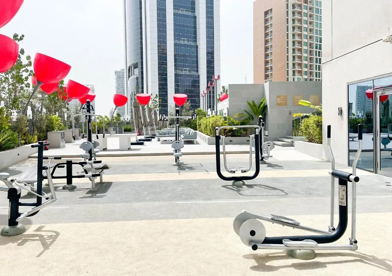 Luxurious Studio Apartment In Business Bay ドバイ 別荘